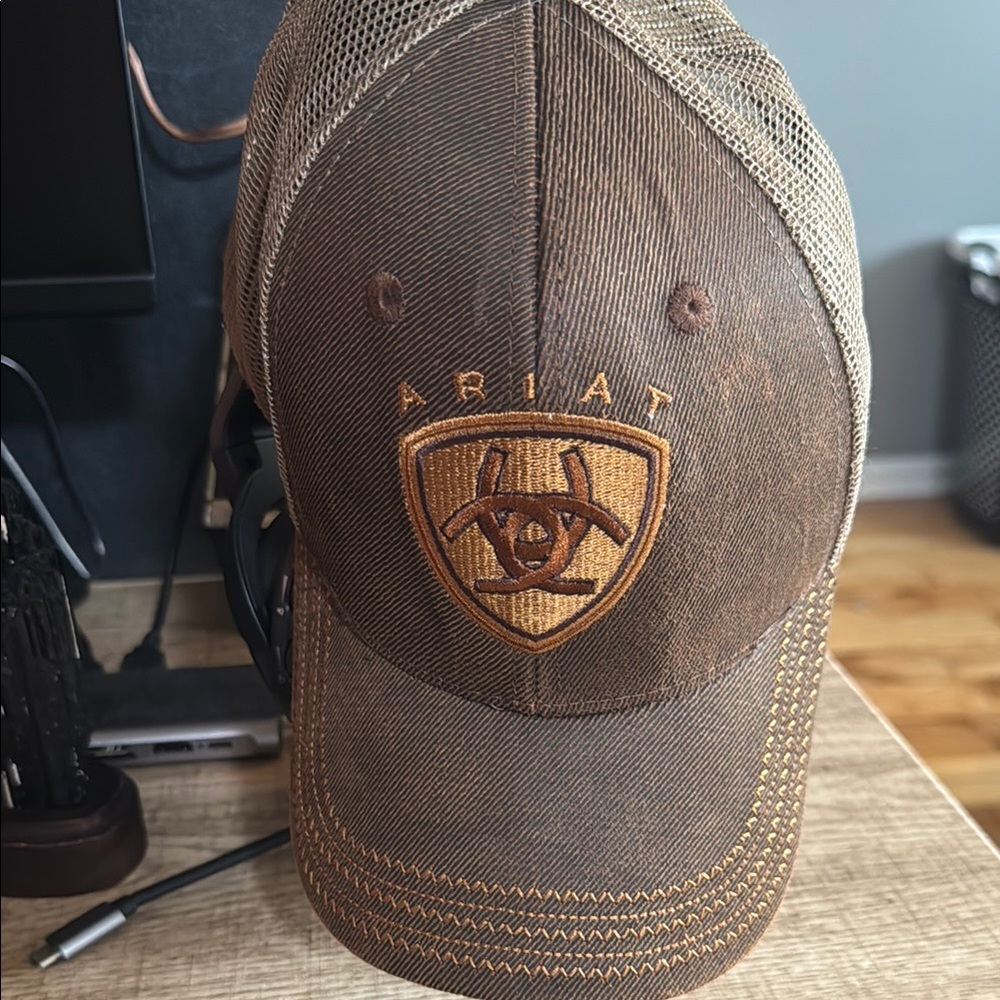 Ariat Brown and Tan Logo Cap